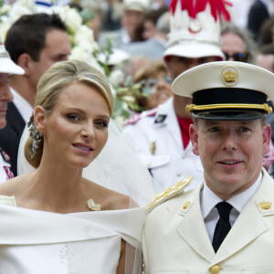 Pour l'occasion, le compte Instagram du Palais princier a publié une photo du couple
Mariage du prince Albert de Monaco et de la princesse Charlene.