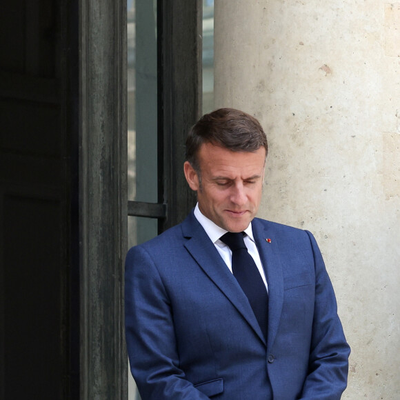 D'abord, les équipes de l'Élysée pensent faire intervenir le Président lors d'un JT, avant d'envisager une interview plus intimiste.
Le Président français Emmanuel Macron reçoit Viktor Orban, Premier ministre de la Hongrie, pour un entretien au palais de l'Elysée à Paris, le 26 juin 2024