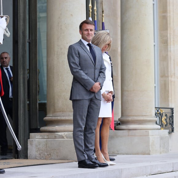 Le Président de la République française, Emmanuel Macron et la première dame Brigitte Macron reçoivent le Roi Abdallah II de Jordanie et la Reine Rania, pour un déjeuner de travail au Palais de l'Elysée à Paris, le 24 juin 2024. © Dominique Jacovides / Bestimage 