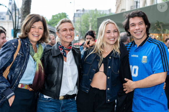 Chloe Jouannet, Sandor Funtek et Alexandra Lamy assistent à la première du "Nouveau Monde" à Paris le 20 juin 2024. Alexis Jumeau/ABACAPRESS.COM