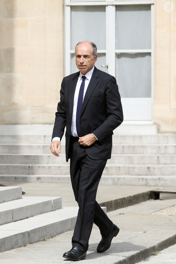 Le maire de Meaux, Jean-Francois Copé - Le président de la République française reçoit les maires des communes victimes de violences, au palais de l'Elysée, à Paris, France,, le 4 juillet 2023. © Stéphane Lemouton/Bestimage 