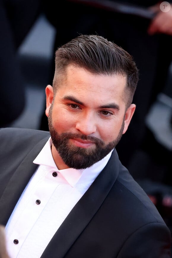 Kendji Girac à la montée des marches du film " Firebrand (Le jeu de la reine) " lors du 76ème Festival International du Film de Cannes, au Palais des Festivals à Cannes, le 21 mai 2023