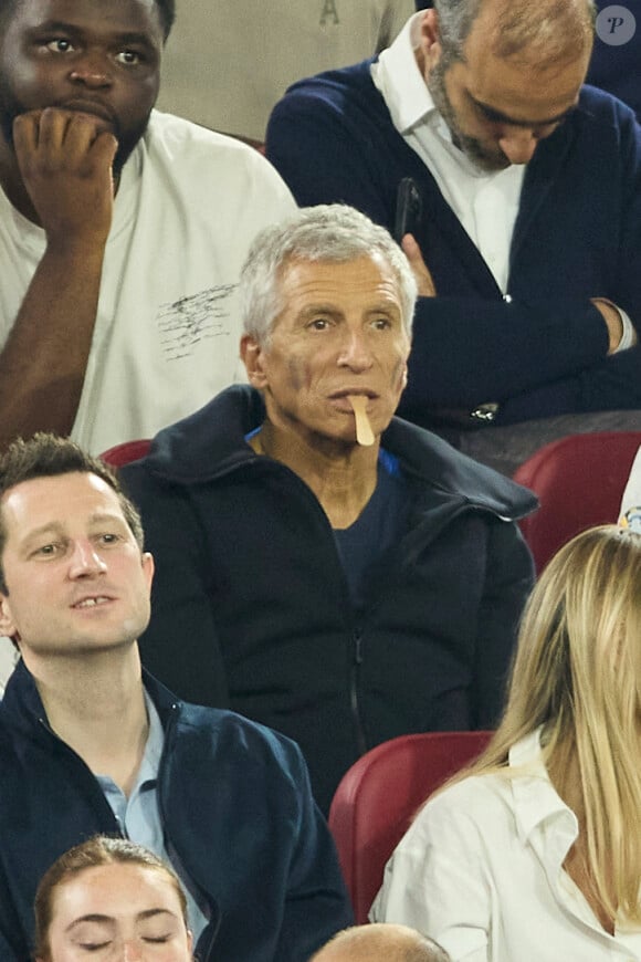 Nagui - Célébrités dans les tribunes du match du groupe D de l'Euro 2024 entre l'équipe de France face à l'Autriche (1-0) à Dusseldorf en Allemagne le 17 juin 2024. © Cyril Moreau/Bestimage