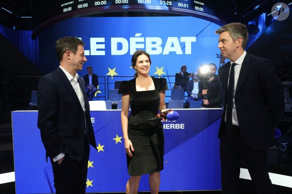 François-Xavier Bellamy (LR), Apolline de Malherbe et Maxime Switek - Elections européennes 2024 : débat entre les têtes de liste sur BFM Tv le 27 mai 2024. © Coadic Guirec / Bestimage