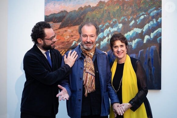 Il a d'ailleurs récemment lancé sa nouvelle exposition de toiles, à laquelle la journaliste a fait un tour.
Guy de Malherbe, le père d'Apolline de Malherbe, a été victime d'un accident.