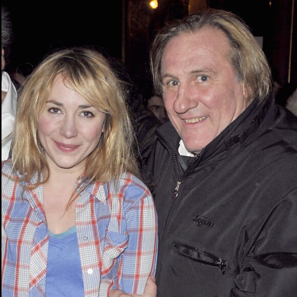 Julie Depardieu cash sur la mauvaise hygiène de vie de son père Gérard
Julie Depardieu et son père Gérard Depardieu - Première du téléfilm "La déraison dans l'histoire".