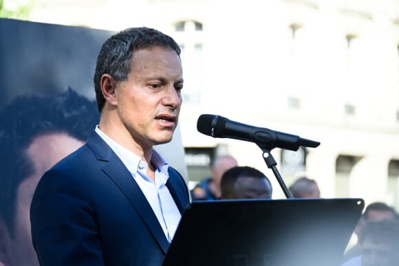 Marc-Olivier Fogiel, directeur général de BFMTv lors d'un rassemblement d'hommage au journaliste français tué en Ukraine, Frederic Leclerc-Imhoff, place de la République, Paris, le 10 juin 2022. © Federico Pestellini / Panoramic / Bestimage 