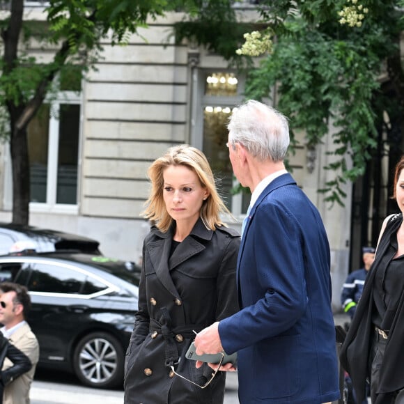 Audrey Crespo-Mara et Jean-Claude Narcy - Arrivées aux obsèques de Nonce Paolini en l'église Saint-Honoré-d'Eylau, 66 bis, avenue Raymond-Poincaré à Paris, France, le 23 juillet 2024.