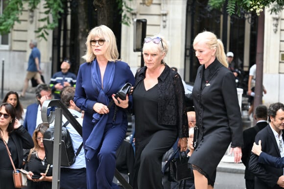 Catherine Falgayrac (femme du défunt), guest - Arrivées aux obsèques de Nonce Paolini en l'église Saint-Honoré-d'Eylau, 66 bis, avenue Raymond-Poincaré à Paris, France, le 23 juillet 2024.