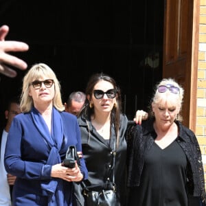 Catherine Falgayrac (femme du défunt), famille et proche - Sorties des obsèques de Nonce Paolini en l'église Saint-Honoré-d'Eylau, 66 bis, avenue Raymond-Poincaré à Paris, France, le 23 juillet 2024.