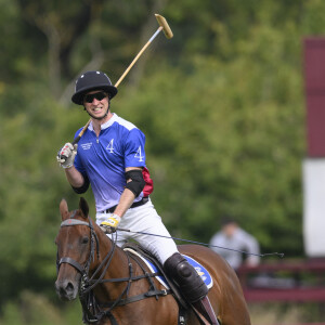 Un chiffre astronomique, il est vrai, mais qui englobe 2023 à 2024. 
Le prince William de Galles lors du match caritatif de polo "Royal Charity Polo Cup" au Guards Polo Club à Windsor. Le 12 juillet 2024 © Cover Images / Zuma Press / Bestimage 