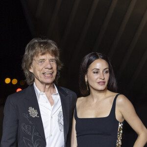 Mick Jagger et sa compagne Melanie Hamrick - Photocall du dîner "Prelude pour les JO" à la Fondation Vuitton à Paris, France, le 25 juillet 2024. © Olivier Borde/Bestimage