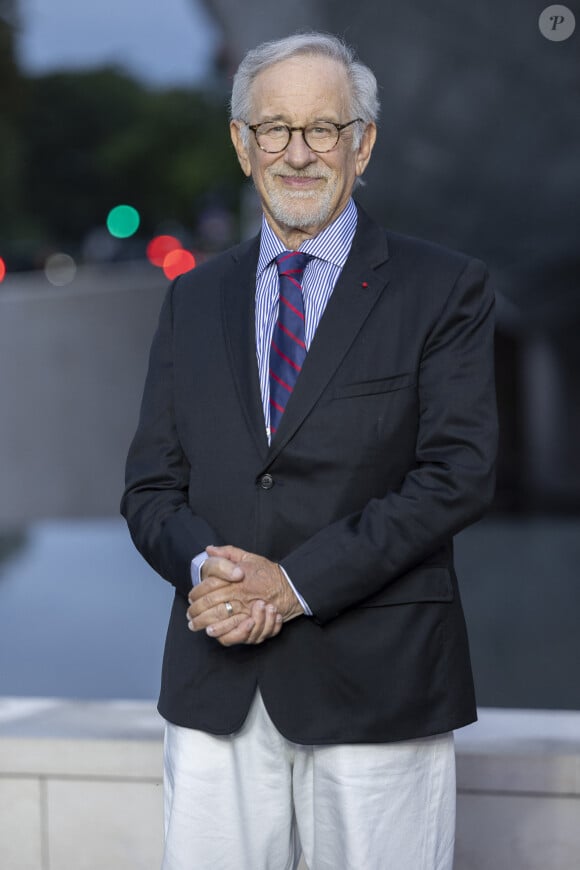 Steven Spielberg - Photocall du dîner "Prelude pour les JO" à la Fondation Vuitton à Paris, France, le 25 juillet 2024. © Olivier Borde/Bestimage