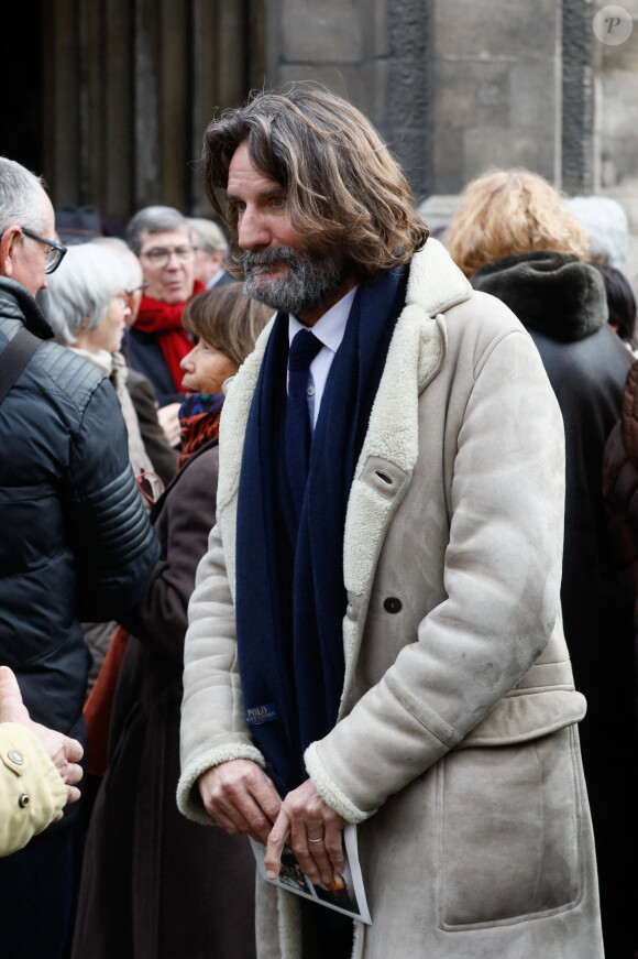 Frédéric Beigbeder - Sorties des obsèques de Philippe Tesson en l'église Saint-Germain des-Prés à Paris le 10 février 2023. © Christophe Clovis / Bestimage 