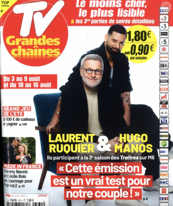 Laurent Ruquier et Hugo Manos font le bilan de leur expérience en couple des "Traîtres", en une de "TV Grandes Chaînes" ce lundi 29 juillet.