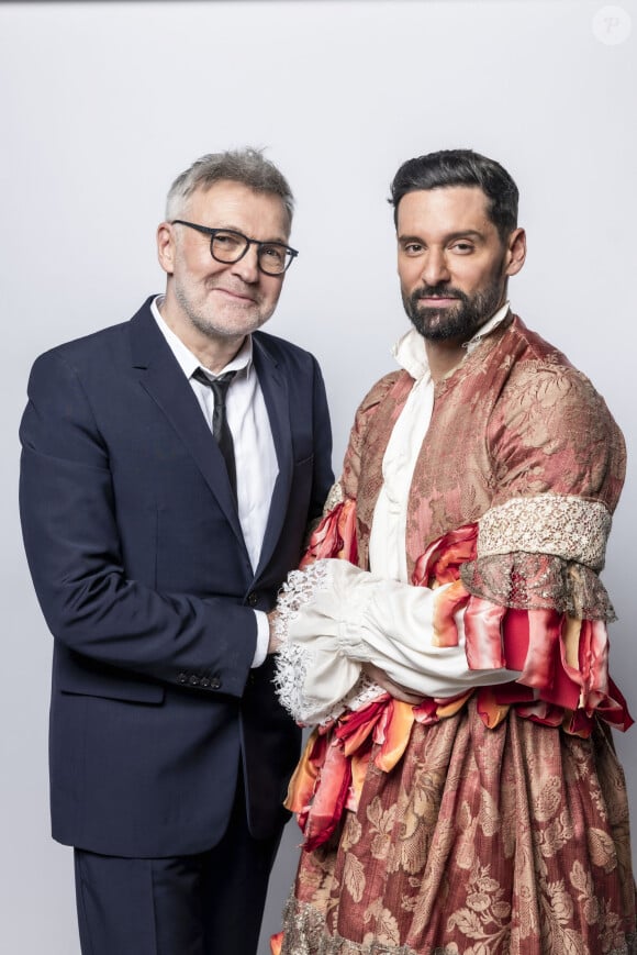 Laurent Ruquier et son compagnon Hugo Manos - Studio - Enregistrement de l'émission "La chanson secrète", présentée par Nikos Aliagas sur TF1 © Guillaume Gaffiot-Cyril Moreau / Bestimage