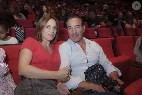 Exclusif - Nathalie Pechalat et son mari Jean Dujardin - People à la représentation exceptionnelle du spectacle musical "Sur la route Enchantée" de Chantal Goya au Palais des Congrès de la Porte Maillot à Paris - © Jack Tribeca / Bestimage