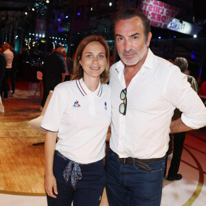 Avec son épouse Nathalie Péchalat
Exclusive - Nathalie Pechalat et Jean Dujardin au Club France, La Grande Halle de la Villette, durant les JO de Paris 2024. Photo by Jerome Dominé/ABACAPRESSCOM