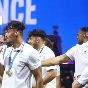 Antoine Dupont (FRA) - Les joueurs de l'équipe de France de Rugby à 7 célèbrent leur médaille d'or au Club France porte de la Villette lors des Jeux Olympiques (JO) de Paris 2024, à Paris, France, le 27 juillet 2024. Photo by Jerome Dominé/ABACAPRESSCOM