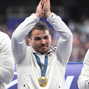 Antoine Dupont sacré champion olympique en rugby à 7 aux Jeux olympiques de Paris 2024 le 27 juillet 2024 au Stade de France. 4. Photo by Eliot Blondet/ABACAPRESS.COM