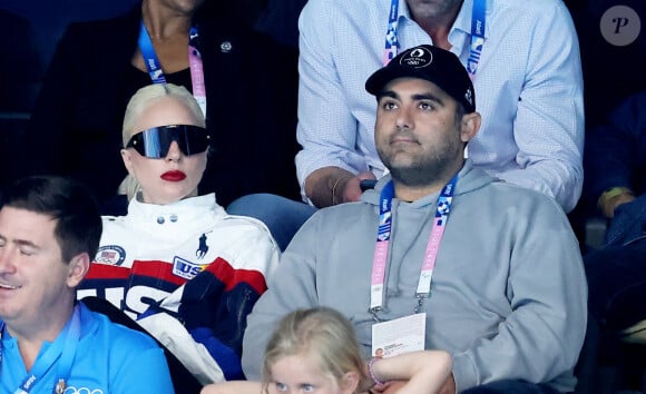 Pour regarder les épreuves de natation avec Michael Polansky
Lady Gaga et son fiancé Michael Polansky assistent à la victoire de Léon Marchand sur 400 m 4 nage lors des Jeux Olympiques de Paris 2024 (JO) à Paris La Defense Arena à Nanterre le 28 juillet 2024. © Dominique Jacovides-Pierre Perusseau/Bestimage 