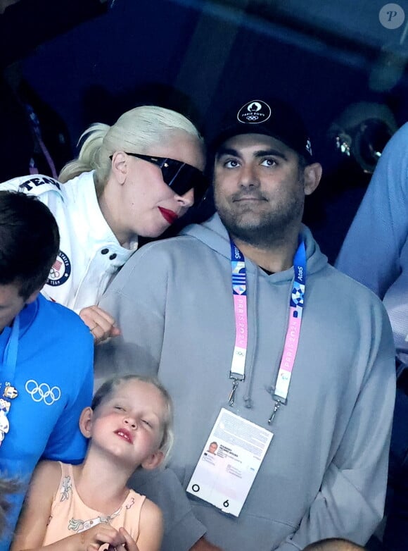 Avec qui elle vient de se fiancer
Lady Gaga et son fiancé Michael Polansky assistent à la victoire de Léon Marchand sur 400 m 4 nage lors des Jeux Olympiques de Paris 2024 (JO) à Paris La Defense Arena à Nanterre le 28 juillet 2024. © Dominique Jacovides-Pierre Perusseau/Bestimage 