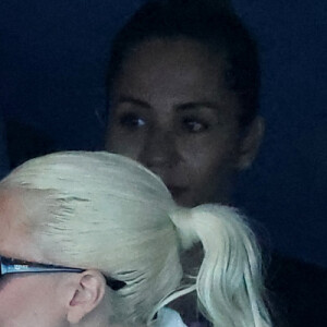 Gabriel Attal et Lady Gaga - Lady Gaga et son fiancé Michael Polansky assistent à la victoire de Léon Marchand sur 400 m 4 nage lors des Jeux Olympiques de Paris 2024 (JO) à Paris La Defense Arena à Nanterre le 28 juillet 2024. © Dominique Jacovides-Pierre Perusseau/Bestimage 