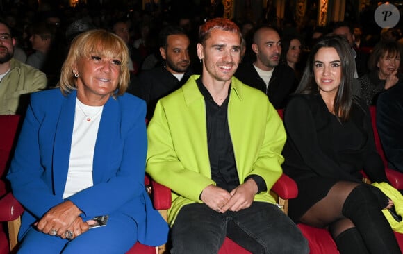 Isabelle Griezmann, Antoine Griezmann et sa femme Erika Choperena - Inauguration de la statue de cire de "Antoine Griezmann" au musée Grévin à Paris le 6 mars 2023. © Coadic Guirec/Bestimage