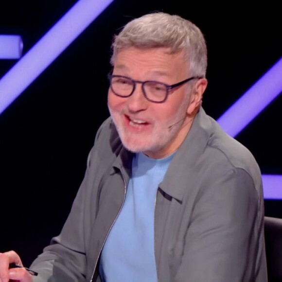 En attendant, Laurent Ruquier a décidé de se lancer dans une nouvelle aventure avec son compagnon Hugo Manos
Laurent Ruquier sur le plateau de "Mask Singer"