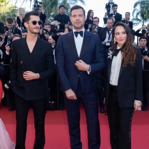 Pierre Niney, Laurent Lafitte, Anaïs Demoustier (enceinte) - Montée des marches du film " Le comte de Monte-Cristo " lors du 77ème Festival International du Film de Cannes, au Palais des Festivals à Cannes. Le 22 mai 2024 © Olivier Borde / Bestimage 