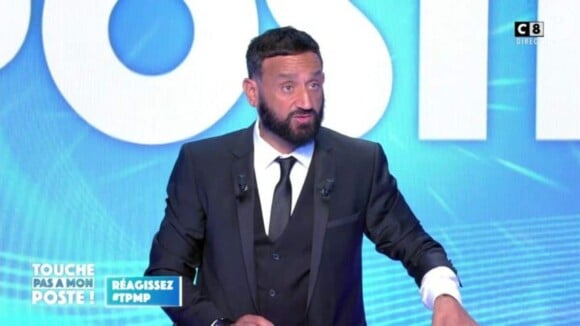 La chaîne, dont le vaisseau amiral est assuré par Cyril Hanouna, s'arrêtera à la fin du mois de février 2025
Cyril Hanouna sur le plateau de "Touche pas à mon poste"