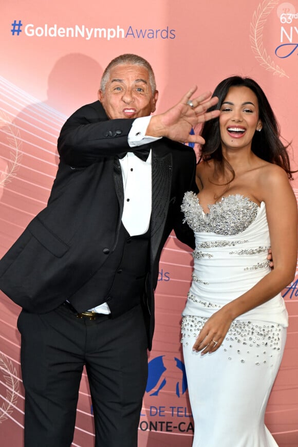 Samy Naceri et sa compagne Sofia Athena durant la cérémonie de clôture du 63ème Festival de Télévision de Monte-Carlo au Grimaldi Forum à Monaco, le 18 juin 2024. © Bruno Bebert / Bestimage 