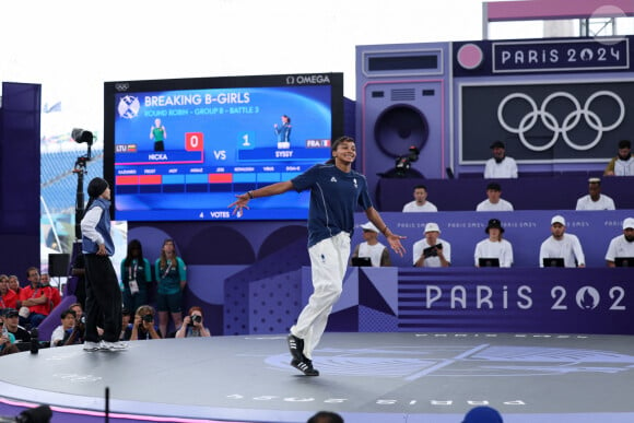 Syssy et Nicka concourent en déferrage féminin à la Concorde lors des Jeux olympiques de Paris 2024 le vendredi 9 août 2024. Paul Kitagaki, Jr./ZUMA Press Wire