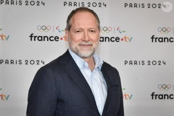 Le journaliste français Philippe Lafon pose pour un photocall avant la conférence de presse "Paris 2024" de France Télévisions à Paris le 11 juin 2024. Firas Abdullah/ABACAPRESS.COM