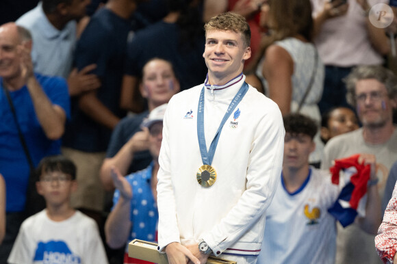 Léon Marchand célèbre sa victoire dans la finale du 200m brasse lors de la cinquième journée des Jeux Olympiques d'été de Paris 2024, le 31 juillet 2024. David Nivière/ABACAPRESS.COM