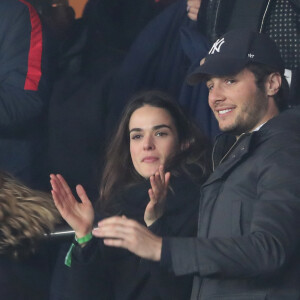 Vianney Bureau et sa compagne Catherine Robert dans les tribunes du parc des Princes lors du match de 8ème de finale retour de Ligue des champions opposant le Paris Saint-Germain à Manchester Unted à Paris, France, le 6 mars 2019