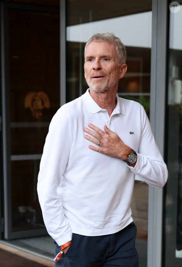 Denis Brogniart - Les célébrités au village lors des Internationaux de France de tennis de Roland Garros 2024 à Paris (20 mai - 9 juin 2024), le 31 mai 2024. © Jacovides / Moreau / Bestimage