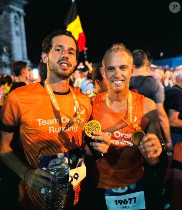 Le pilote automobile a bien évidemment immortalisé ce moment fort sur la Toile : "Bravo mon Victor pour ta performance au Marathon pour tous des JO (...). Même si pour moi c'était que le 10km".
Paul et son fils Victor Belmondo au "Marathon pour Tous" ce samedi à Paris.
(Capture d'écran Instagram)