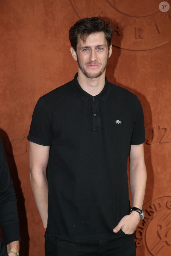 Jean-Baptiste Maunier au village lors des Internationaux de France de Tennis de Roland Garros 2022 (jour 6), à Paris, France, le 27 mai 2022. © Bertrand Rindoff/Bestimage