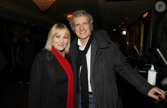 Exclusif - Gerard Leclerc et son épouse Julie - People dans les backstage du concert de A.Chamfort "Dandy Symphonique" au Grand Rex à Paris. Le 23 mars 2022 © Denis Guignebourg / Bestimage