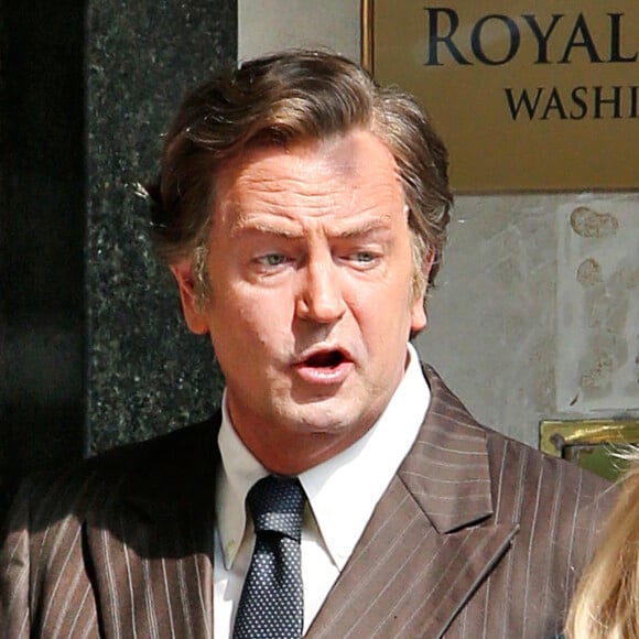 
Matthew Perry, méconnaissable, sur le tournage de The Kennedys: After Camelot à Toronto, le 27 mai 2016