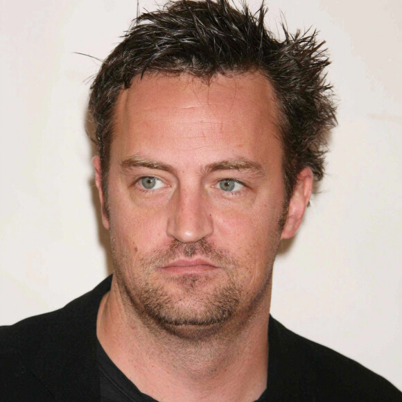 Matthew Perry est décédé il y a bientôt 10 mois

Archives - Matthew Perry