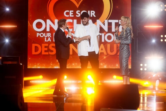 Exclusif - Jérôme Anthony, Joseph Kamel, Elodie Gossuin - Enregistrement de l'émission "Ce soir on chante pour la protection des animaux", présentée par E.Gossuin et J.Anthony, et diffusée le 17 août sur W9 © Christophe Clovis / Bestimage