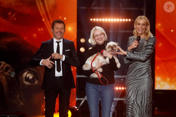 Exclusif - Jérôme Anthony, Stéphanie Sluzarek, Elodie Gossuin - Enregistrement de l'émission "Ce soir on chante pour la protection des animaux", présentée par E.Gossuin et J.Anthony, et diffusée le 17 août sur W9 © Christophe Clovis / Bestimage