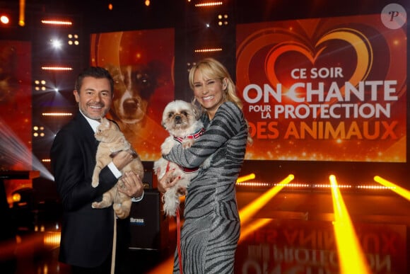 Élodie Gossuin et Jérôme Anthony récupèrent l'antenne samedi soir sur W9 pour présenter "Ce soir on chante pour la protection des animaux".
Exclusif - Jérôme Anthony, Elodie Gossuin - Backstage - Enregistrement de l'émission "Ce soir on chante pour la protection des animaux", présentée par E.Gossuin et J.Anthony sur W9 © Christophe Clovis / Bestimage