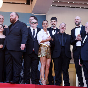 Marc Riso, Alice Belaidi et l'équipe du film "Un p'tit truc en plus", Thierry Frémaux - Montée des marches du film " Le comte de Monte-Cristo " lors du 77ème Festival International du Film de Cannes, au Palais des Festivals à Cannes. Le 22 mai 2024 © Jacovides-Moreau / Bestimage 