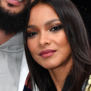 Joakim Noah et sa femme Lais Ribeiro au match de Basketball Paris NBA 2023 entre les Pistons de Detroit et les Bulls de Chicago à l'Accor Arena Bercy le 19 janvier 2023