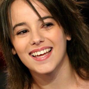 Pour autant, celle qui a été révélée en 2000 n'entend pas reprendre le chemin des studios...Archives - portrait - Alizée