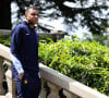 Kylian Mbappé a décidé de quitter le PSG cet été pour rejoindre le Real Madrid
Kylian Mbappé - Le président français, Emmanuel Macron se rend auprès de l'équipe de France masculine de football, au Centre National du Football de Clairefontaine, à Clairefontaine-en-Yvelines. Le 3 juin 2024. © Stéphane Lemouton / Bestimage 