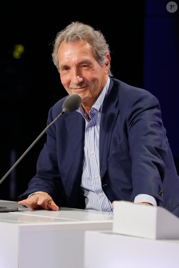 Semi-exclusif - Jean-Jacques Bourdin - Conférence de presse de rentrée de BFMTV saison 2021/2022 à l'Altice Campus à Paris, France, le 25 août 2021. © Christophe Clovis/Bestimage